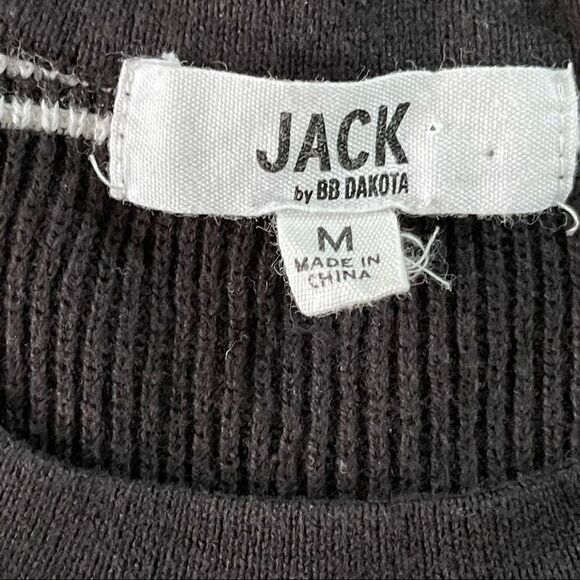 JACK by BB Dakota Cold Shoulder Sweater MEDIUM - Picture 10 of 14